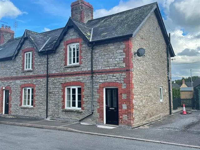 Apartment for rent in Clyro
