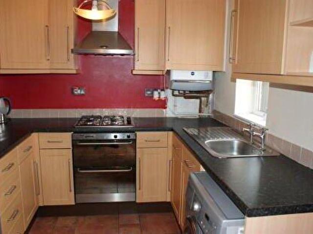 Apartment for rent in Clifton, Haddon
