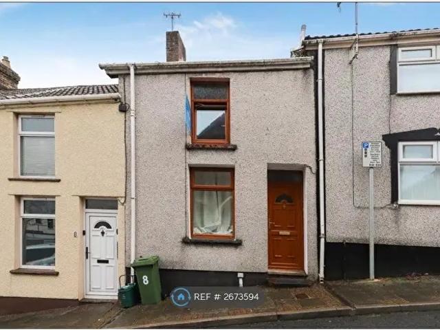 Apartment for rent in Mountain Ash West, Mountain Ash