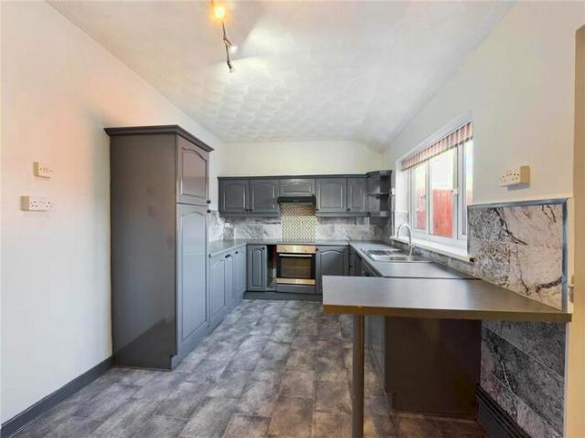 Apartment for rent in Gadlys, Aberdare