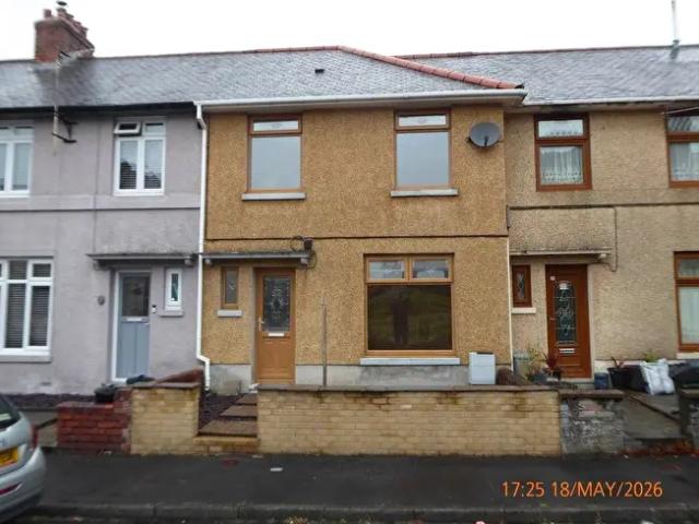 Apartment for rent in Llanelli Rural, Pont-henri