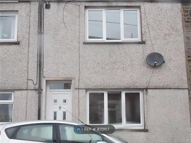 Apartment for rent in Treharris