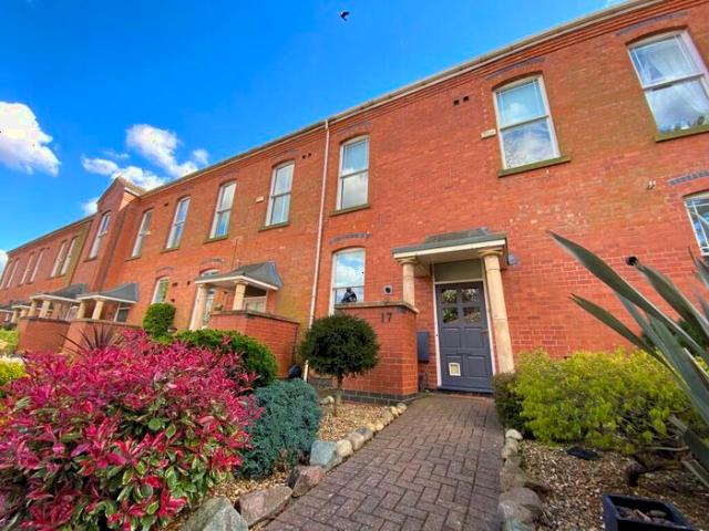 Apartment for rent in Upper Saxondale, Barton In Fabis
