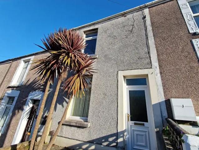 Apartment for rent in St Thomas, Swansea