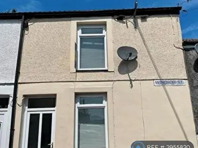 Apartment for rent in Troed-y-rhiw