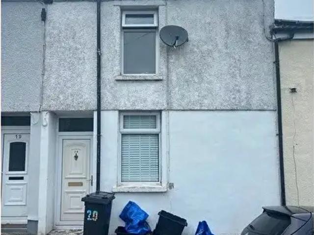 Apartment for rent in Troed-y-rhiw