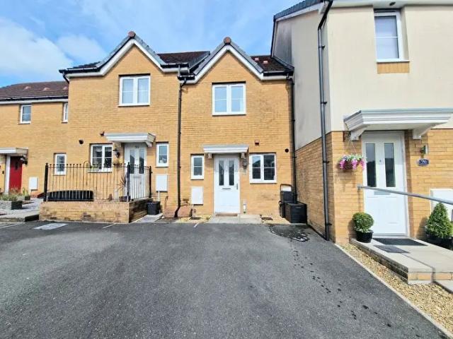 Apartment for rent in Laleston, Bryntirion