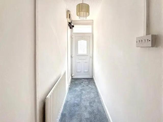 Apartment for rent in Treherbert, Blaenrhondda