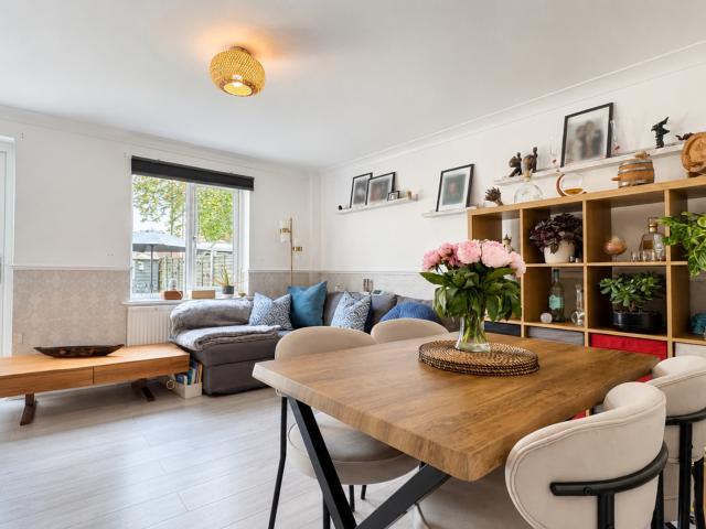 House for rent in Silvertown, Greater London