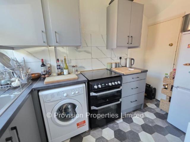 House for rent in Beckett Park, Headingley