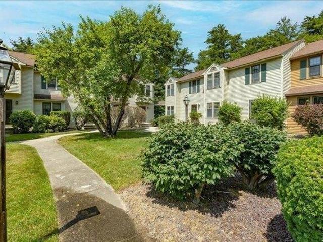 Condo for sale in Tewksbury, Massachusetts