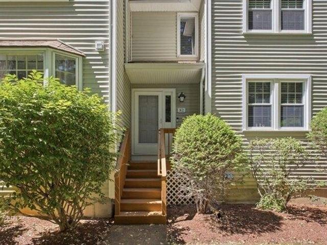 Condo for sale in Tewksbury, Massachusetts