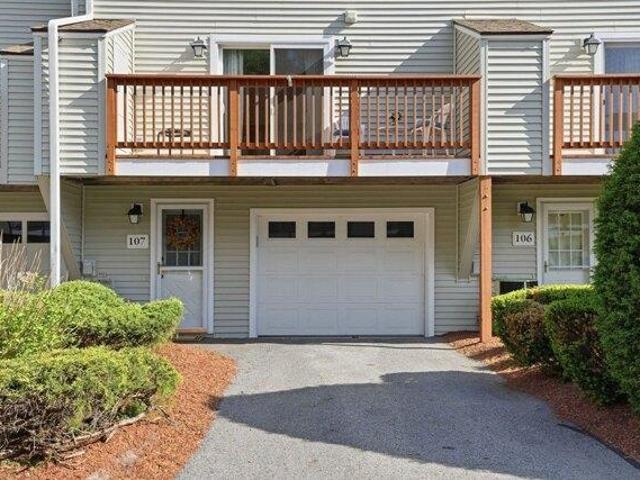 Condo for sale in Tewksbury, Massachusetts