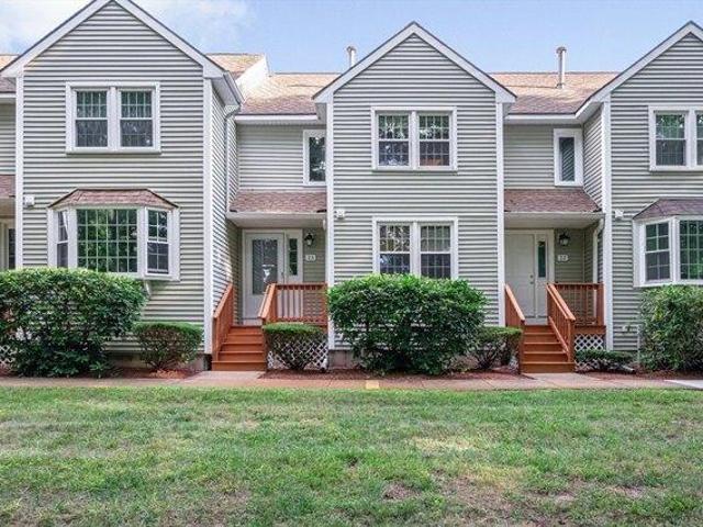 Condo for sale in Tewksbury, Massachusetts