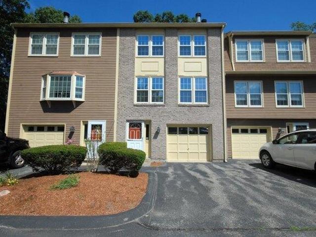 Condo for sale in Tewksbury, Middlesex County