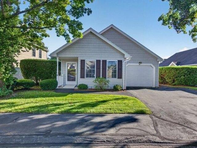 Condo for sale in Tewksbury, Middlesex County