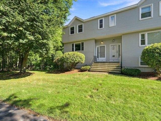 Condo for sale in Tewksbury, Middlesex County