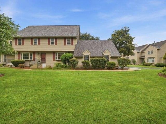 Condo for sale in Tewksbury, Middlesex County