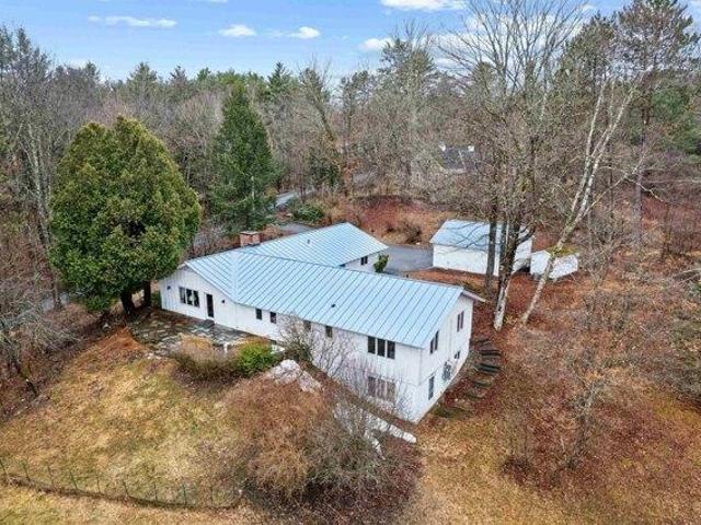 House for sale in Thetford Center, Vermont