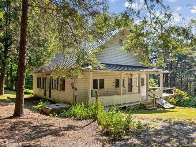 House for sale in Thetford Center, Vermont