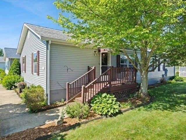 House for sale in Tiverton, Rhode Island