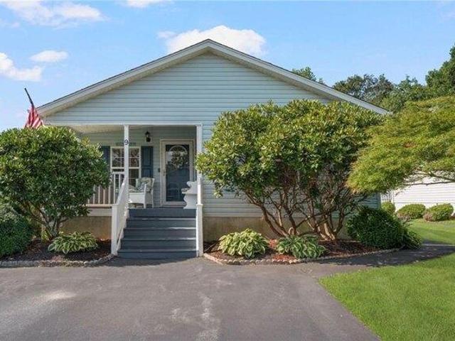 House for sale in Tiverton, Rhode Island