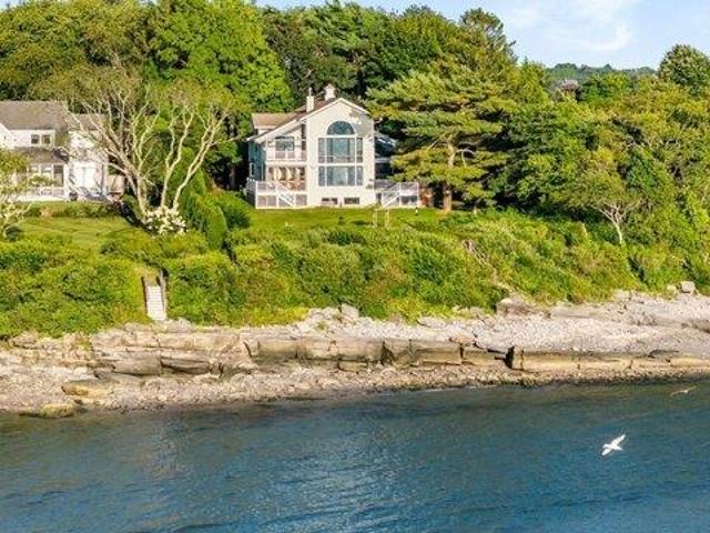 House for sale in Tiverton, Rhode Island