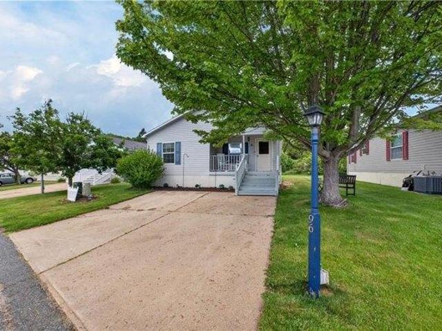 House for sale in Tiverton, Rhode Island