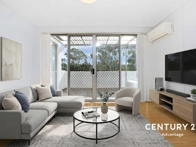 Apartment for sale in Toongabbie, New South Wales