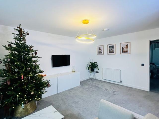 Apartment for rent in Newbank, Scotland