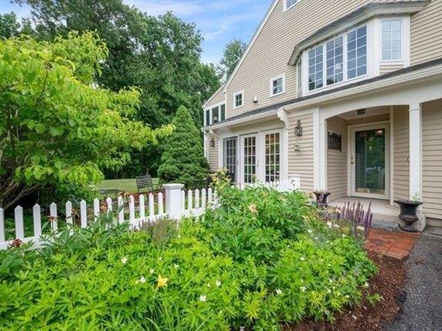 Condo for sale in Topsfield, Massachusetts