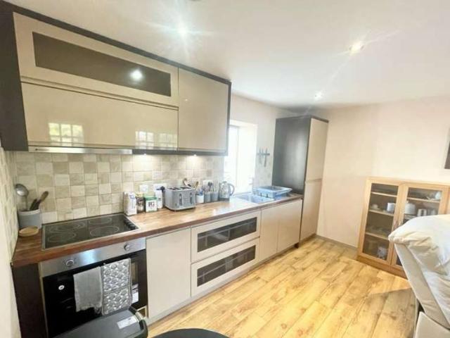 Townhouse for rent in Watergate, Devon