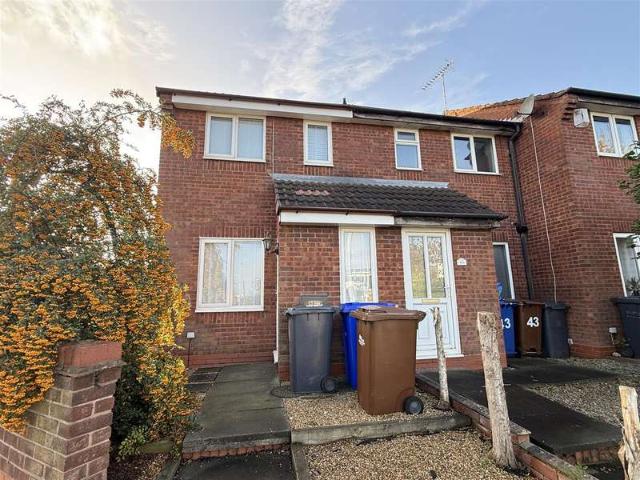 Townhouse for sale in Horninglow and Eton, Beamhurst