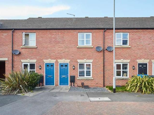 Townhouse for rent in Horninglow and Eton, Beamhurst