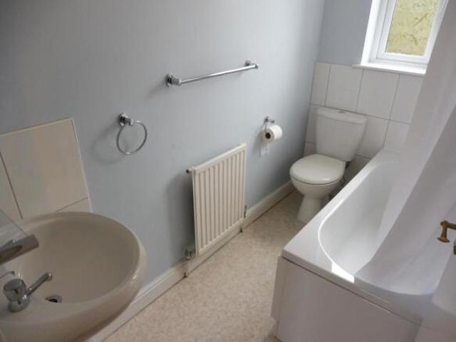 Townhouse for rent in Glebe Park, Brayford