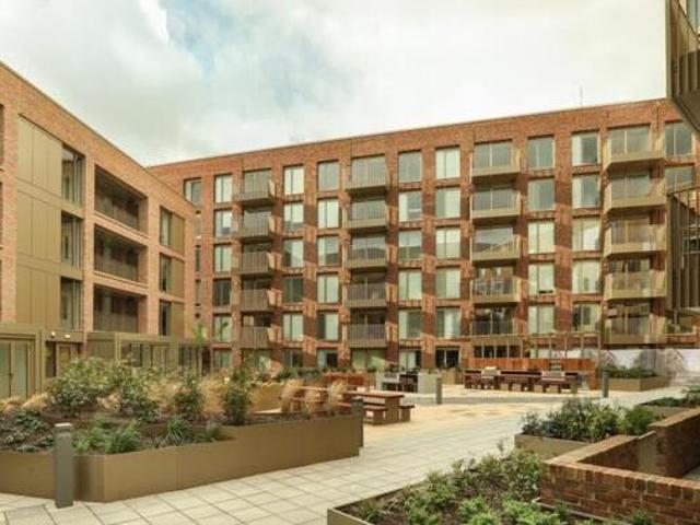 House for rent in Lyons, Greater London