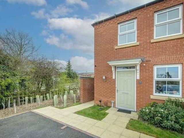 House for rent in Froggatt, East Midlands