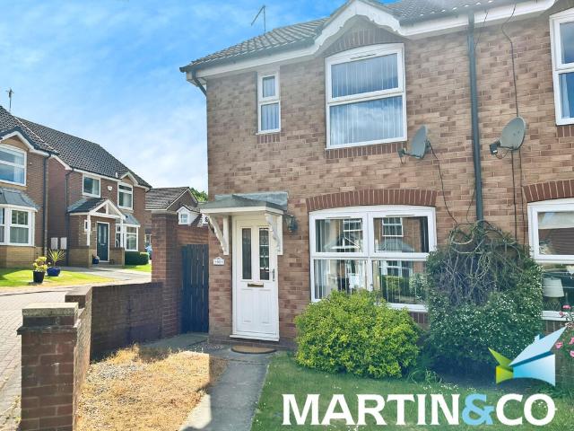 Townhouse for rent in Lofthouse