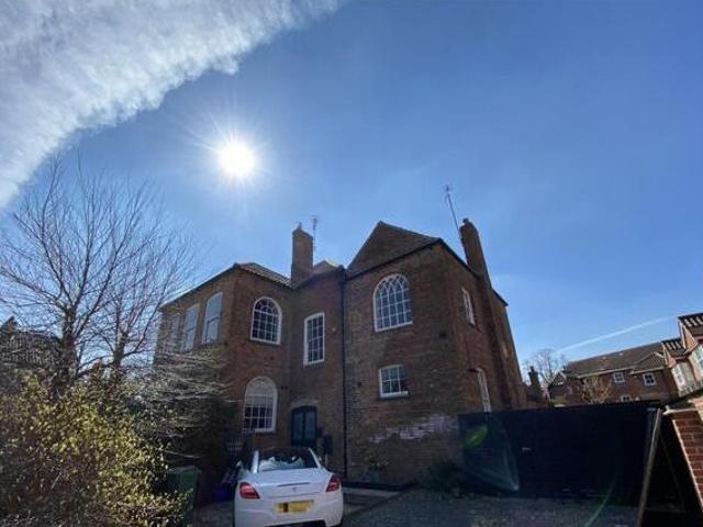 House for rent in Lyons, Greater London
