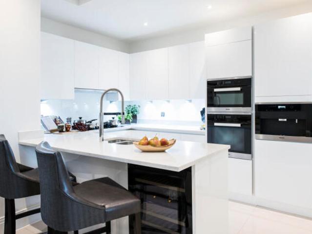 Townhouse for rent in Cat Hill