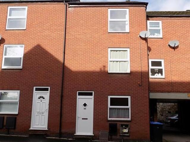 House for rent in Froggatt, East Midlands