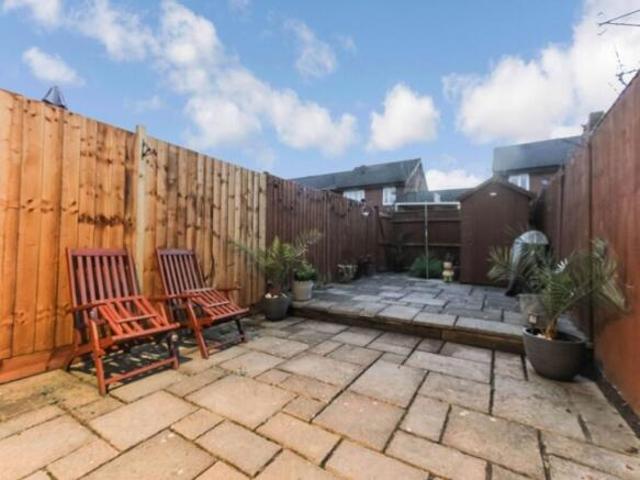 Townhouse for rent in Old Wharf, City Of Leicester
