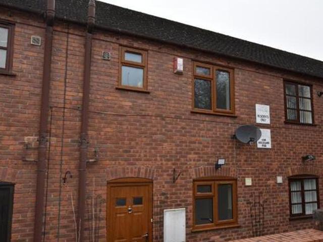 House for sale in Stone, Baswich