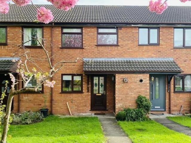 House for sale in Lyons, Greater London