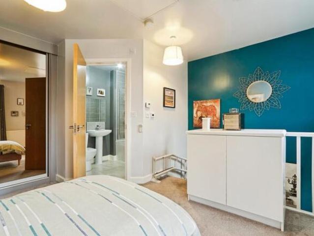 Townhouse for sale in Holbeck, West Yorkshire