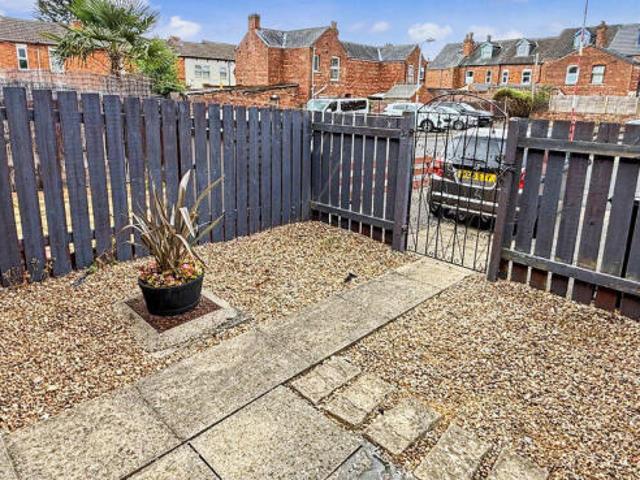 Townhouse for sale in New Boultham, Brayford