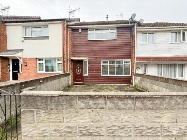Townhouse for sale in Stoke-on-Trent