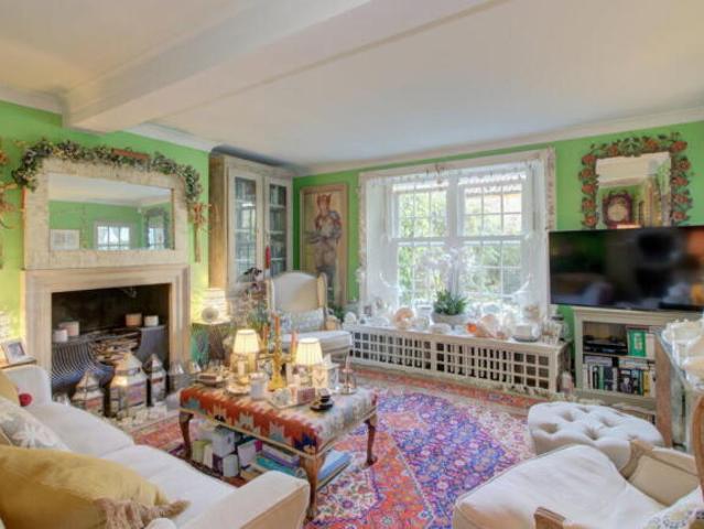 Townhouse for sale in Bath, West of England