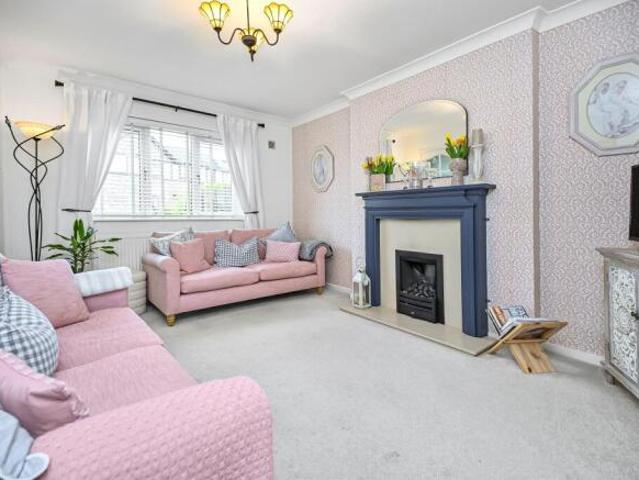Townhouse for sale in Westhoughton, Lee Bank