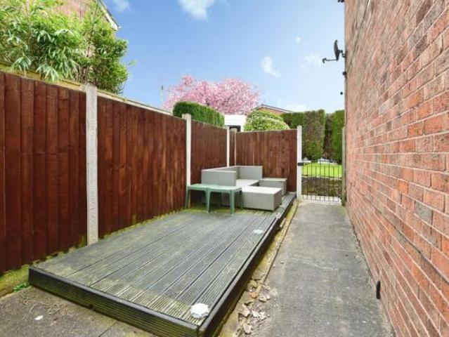 Townhouse for sale in Stoke-on-Trent